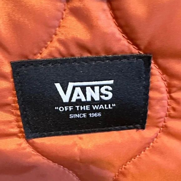 Vans cooler Quilted Orange Bag with Black Accents - Picture 3 of 6